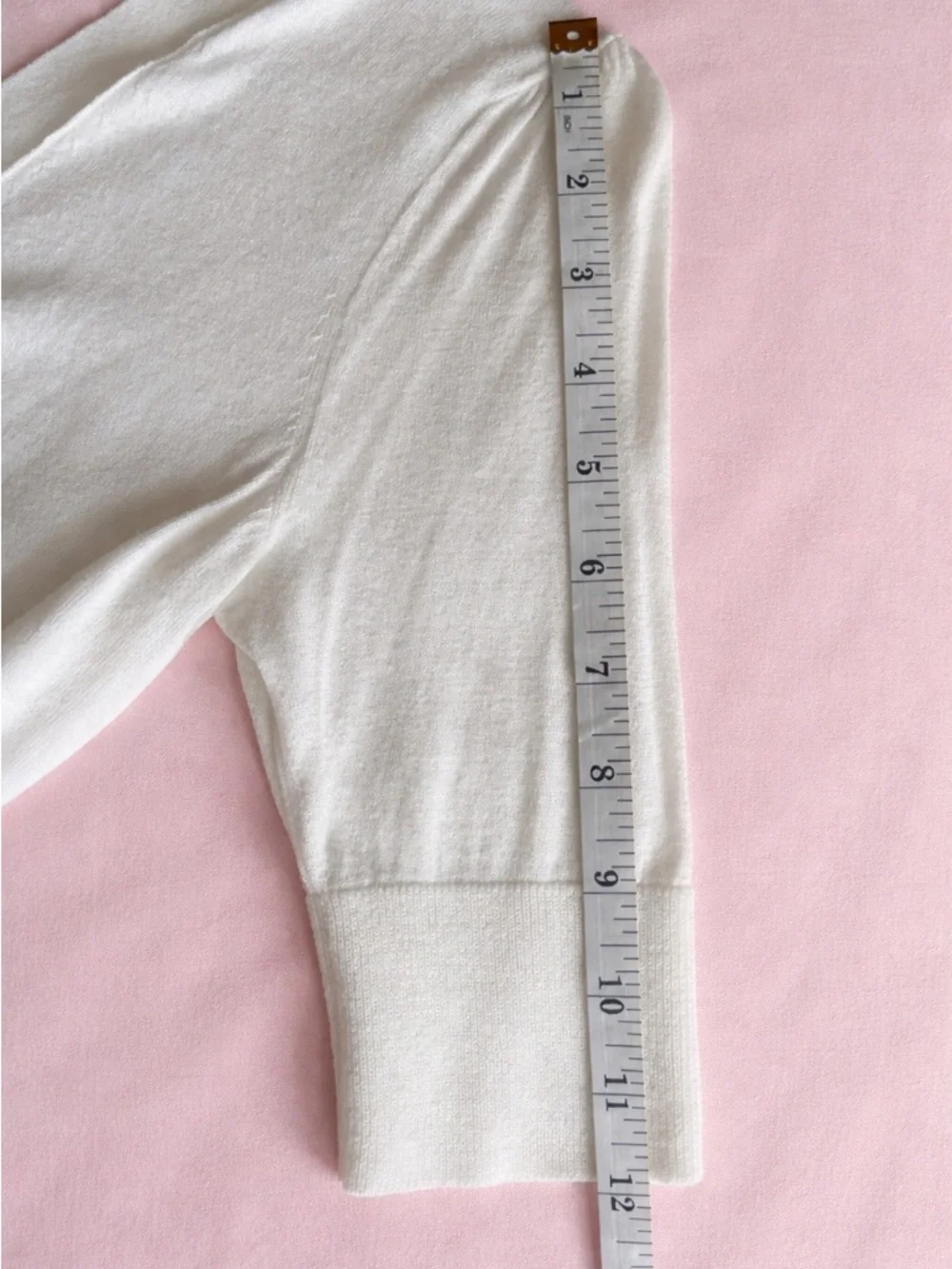 Banana Republic White Short Sleeve V‑Neck 4 Button Cardigan SZ XS EUC - Picture 8 of 8